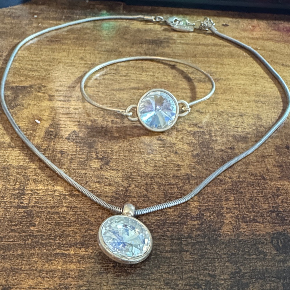 Plunder Silver Necklace and bracelet with Clear Gem